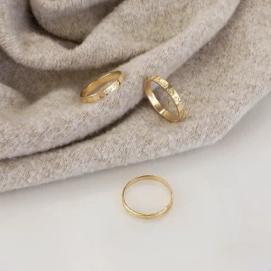 Mini Birth Flower Band Gold Silver Ring Personalized