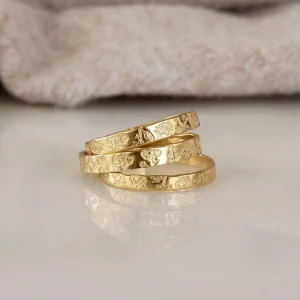 Mini Birth Flower Band Gold Silver Ring Personalized1